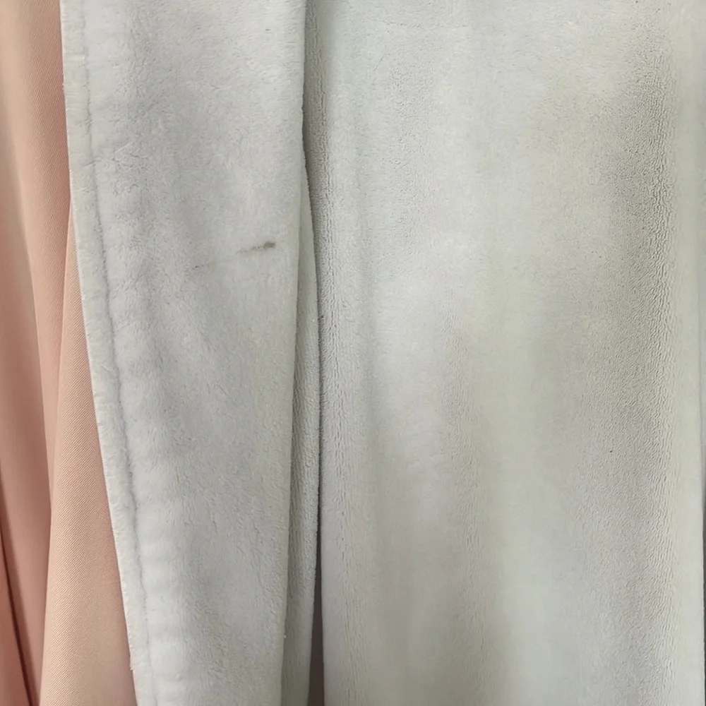Classic Long Shawl Collar Robe - Peach color Sz M - Picture 12 of 16